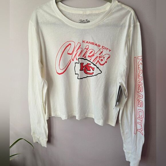 NFL Tops - NWT Junk Food Kansas City Chiefs Cropped Long Sleeve Tee - Size M